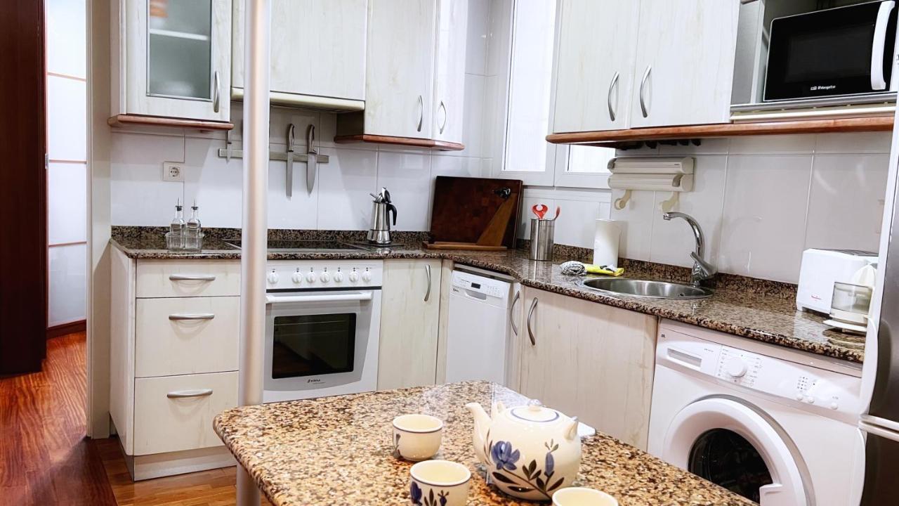 Apartamento Uribarri A Vivienda Turistica Urbana Con Wifi Bilbao Exterior foto